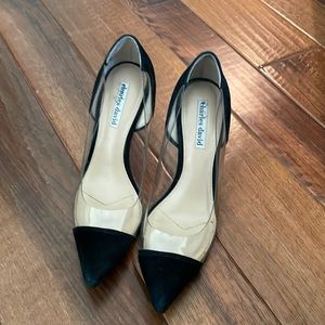 Charles david suede pumps